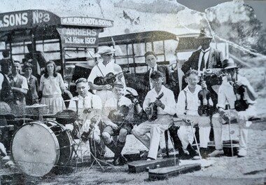 Photograph - Garden City Progress Association, first annual picnic, 17 Feb 1929