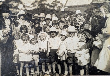 Photograph - Garden City Progress Association, first annual picnic, 17 Feb 1929