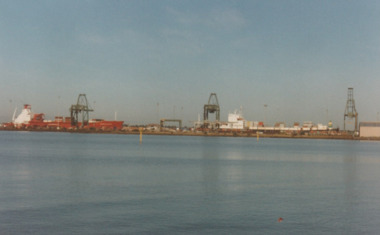 Photograph - Shipping using Webb Dock, Williamstown and various River Yarra berths, Ron Laing, 1986 - 1999