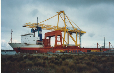 Photograph - Shipping using Webb Dock, Williamstown and various River Yarra berths. Dock Express11, Ron Laing, 1986 - 1999
