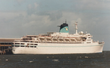 Photograph - Various cruise ships at Station Pier, Port Melbourne. Albatross, Ron Laing, 1986 - 1999