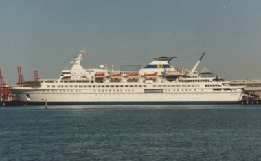 Photograph - Various cruise ships at Station Pier, Port Melbourne. Delphin, Ron Laing, 1986 - 1999