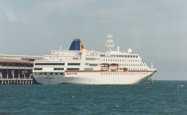 Photograph - Various cruise ships at Station Pier, Port Melbourne. C Columbus, Ron Laing, 1986 - 1999