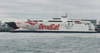 Photograph - Various ferries working from Station Pier, Port Melbourne. Devil Cat, Ron Laing, 1986 - 1999