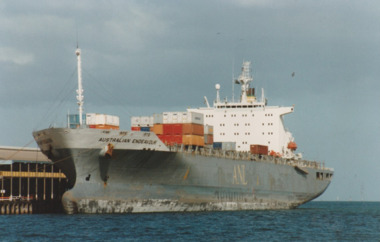 Photograph - Various ferries working from Station Pier, Port Melbourne. Australian Endeavour, Ron Laing, 1986 - 1999