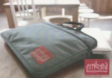 Postcard - Manhattan Portage at Salford Lad's Club café, Port Melbourne, Steve Gourlay, 2000s