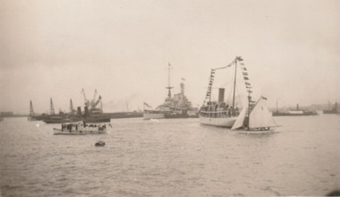 Photograph - Royal visit, arrival of Duke and Duchess of York on HMS Renown, Arthur MacDonald, 27 Apr 1927