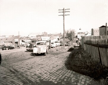 Armstrong St Nth looking south from railway line