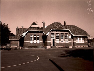 Ballarat East State School no 1998
