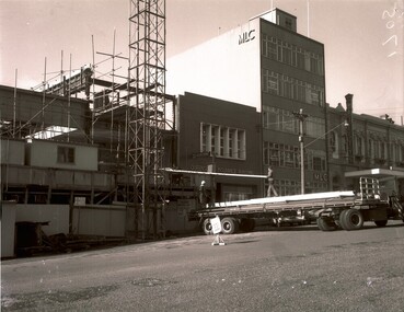 Commonwealth Bank construction Lydiard St