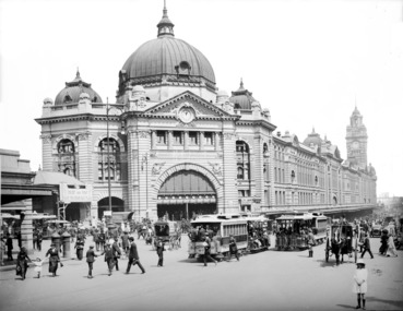 Flinders St Station Melbourne