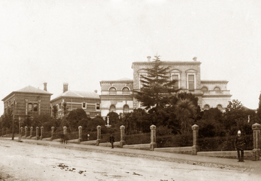 Ballarat East Town Hall
