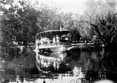 Lake Steamer in Fairyland