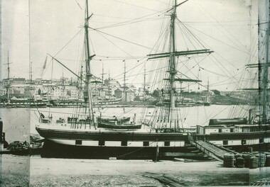 Sailing Ship