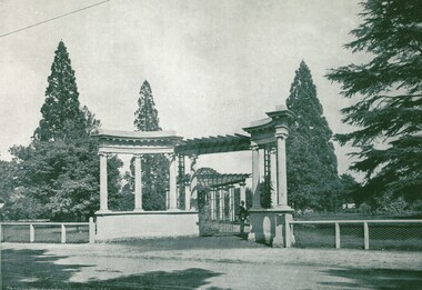 Entrance, Ballarat Botanical Gardens