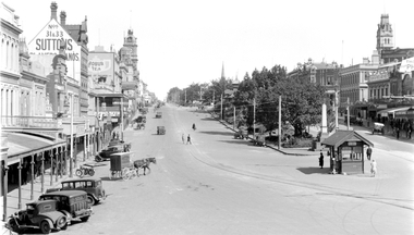 Sturt St