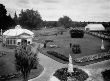 Statue House & Begonia House