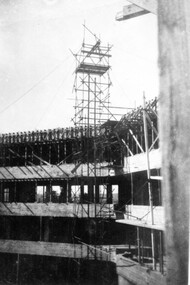 Building St John Hospital