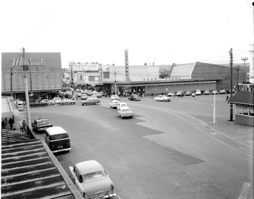 Entrance to Bridge St