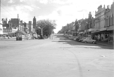 Looking up Sturt Street August 1960