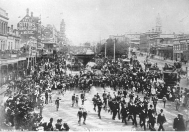8 Hours Day Procession