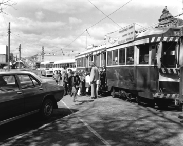 Children getting on tram Sturt St 1971