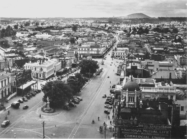 Looking down Sturt St from Town Hall Tower