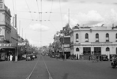 Looking down Bridge St 1938