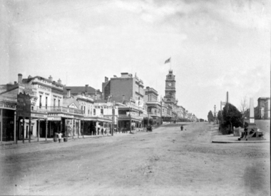 Looking up Sturt St South side