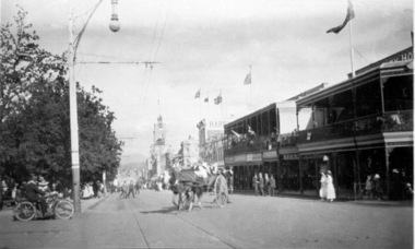 Looking down Sturt St from Golden City hotel