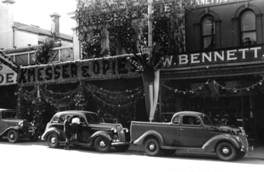 Messer and Opie 1938