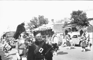 Centenary Highland Band in Street Parade
