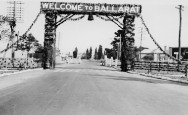 Welcome Arch