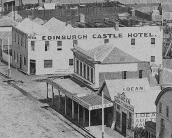Edinburgh Castle Hotel cnr Dana & Armstrong St Sth