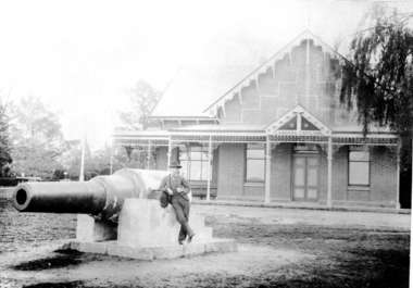 Lake Lodge & Canon