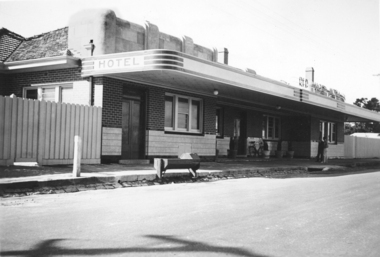 Red Lion Hotel 1960's