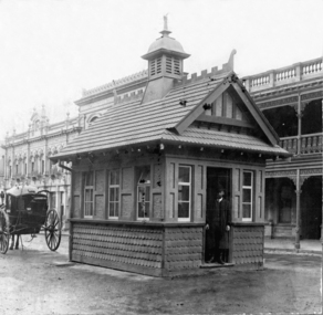 Tram Shelter Lydiard st