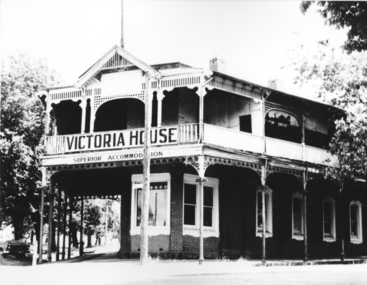 Victoria House Guest House Lydiard St Nth