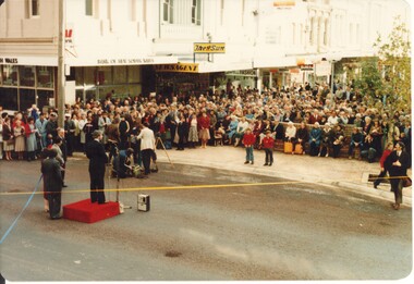 Opening of Bridge Mall, Max Harris