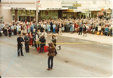Opening of Bridge Mall with mayor, Max Harris