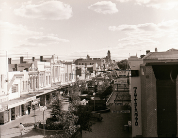 Bridge Mall looking west, Max Harris