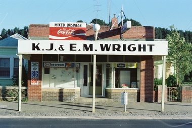 Humffray St Nth 3 Milk Bar, Geoff Wallis