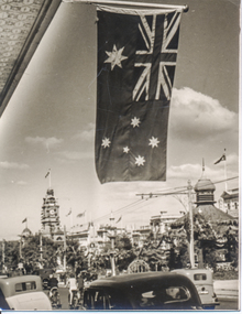 Print - Photograph by Herb Richmond, Ballarat, 1938 Centenary. Sturt St