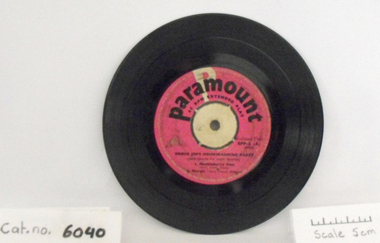 Phonograph Record, I'm Looking for a Four Leaf Clover