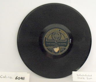 Phonograph Record, Learn to Smile / Three O'clock in the Morning