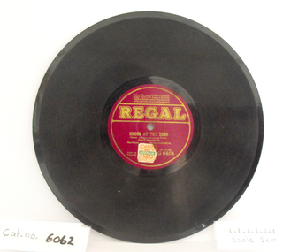 Phonograph record, Knock at the Door