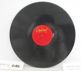 Phonograph record, The Little Shoemaker / Sobbin' Women