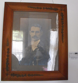 Framed portrait, Portrait of Mr William Smith Langham