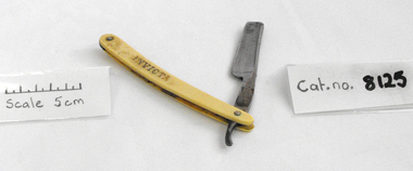 Razor, Invicta cutthroat razor, Circa 1800's
