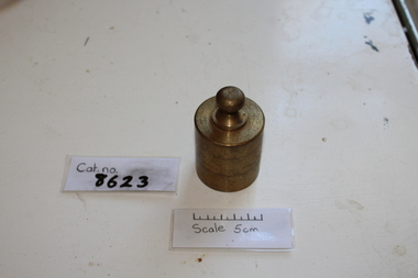 Apothecary weights